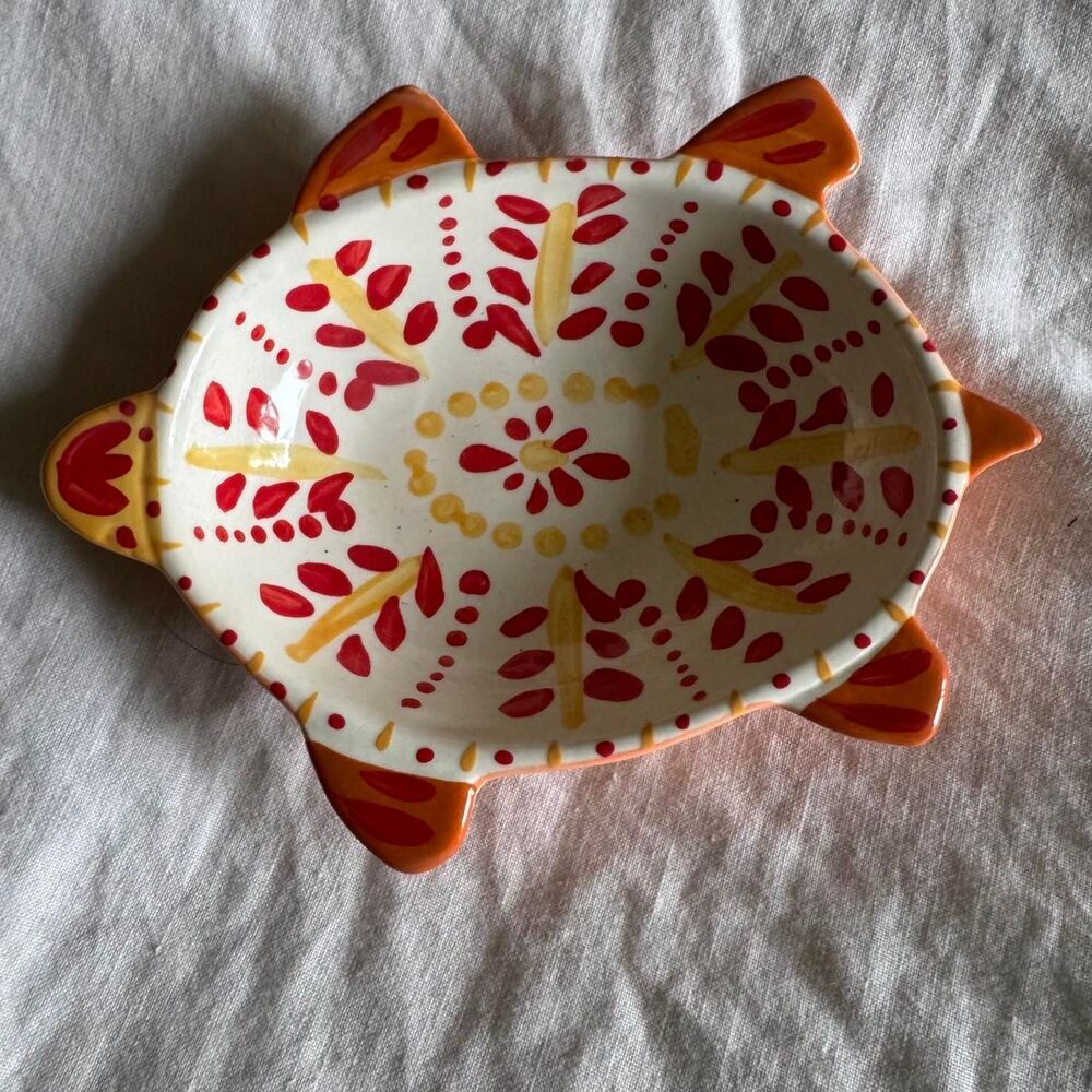 Anthropologie glazed ceramic sea turtle shaped dish bowl